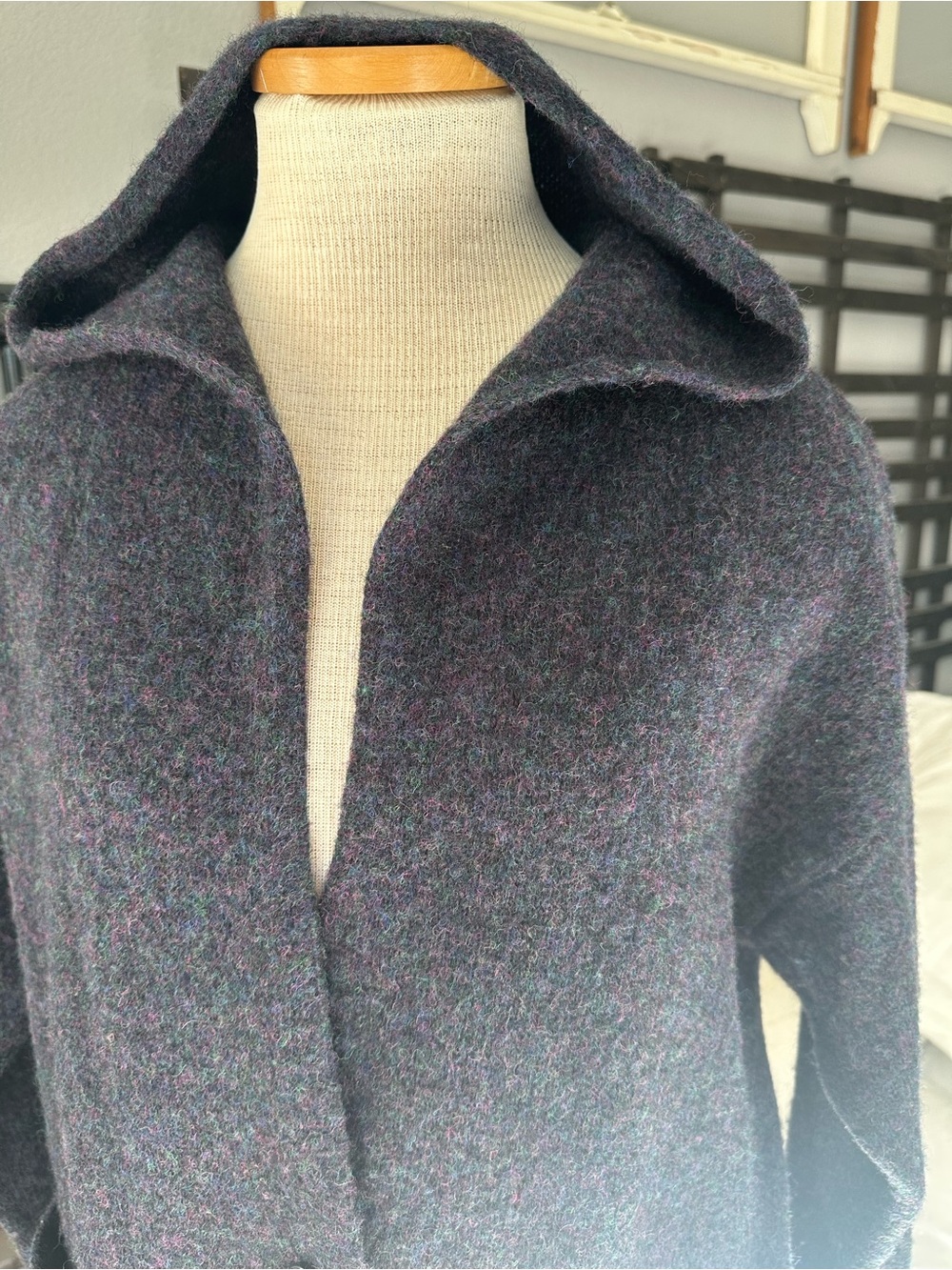 Uniqlo Hooded Knit Coat 100% Wool size Small - Picture 3 of 13